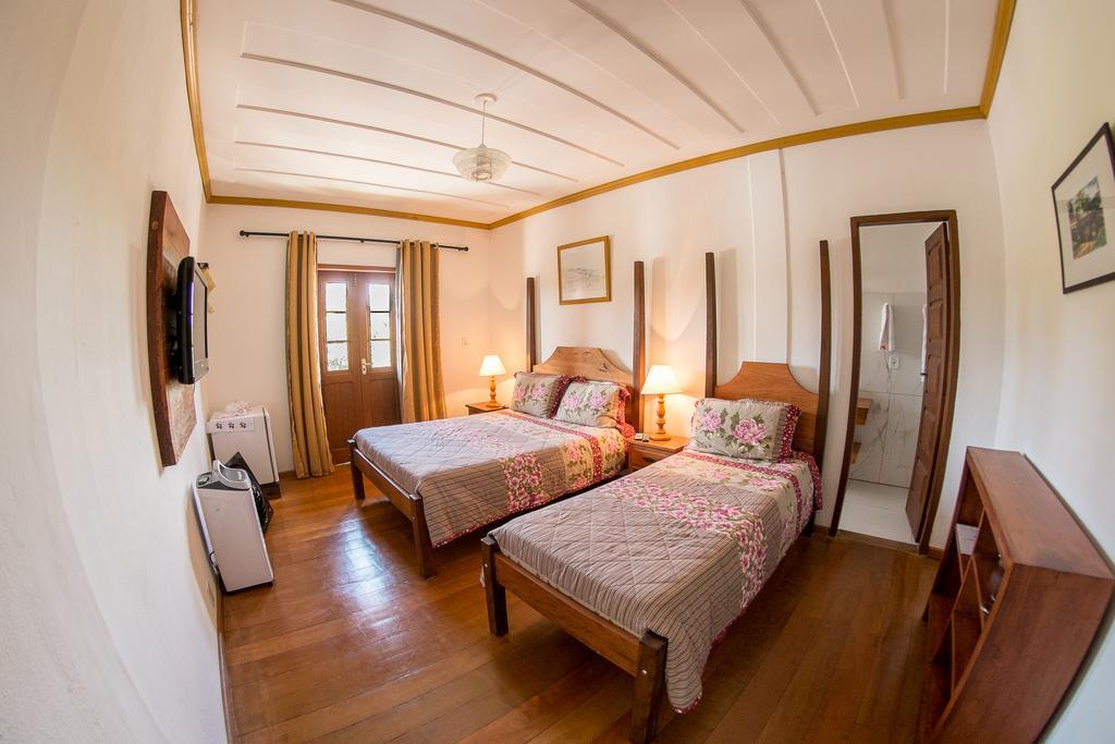 Pouso Lar Doce Lar Hotel Tiradentes Exterior photo