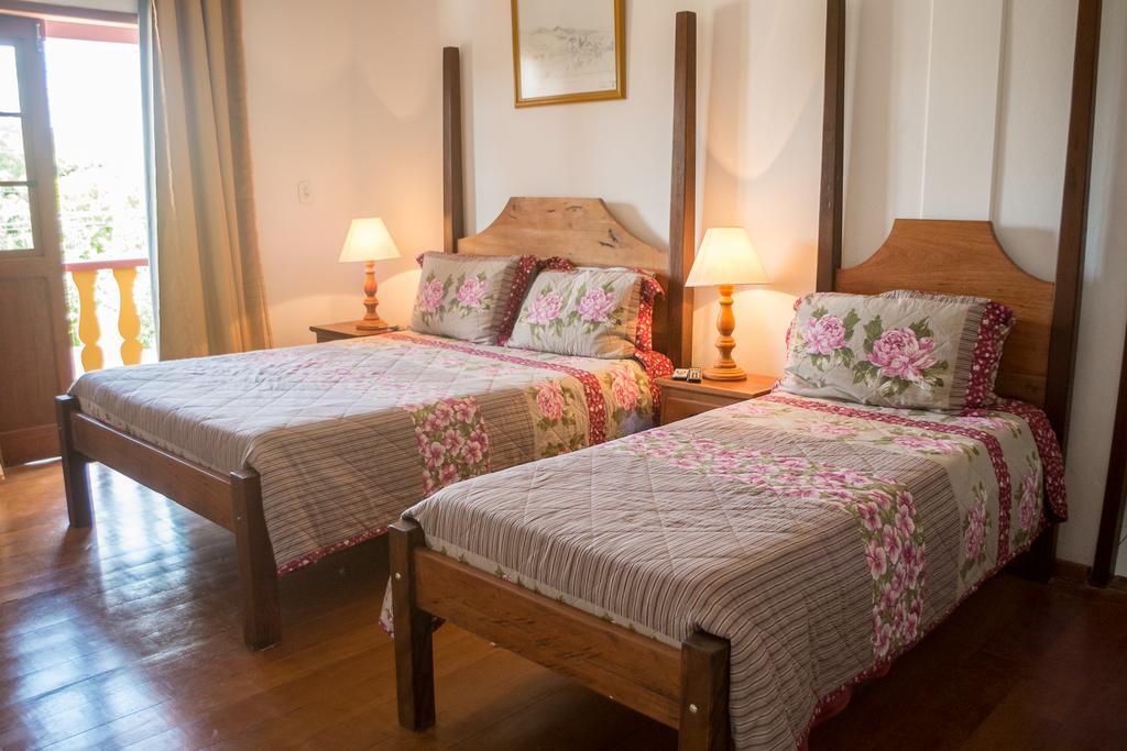 Pouso Lar Doce Lar Hotel Tiradentes Exterior photo